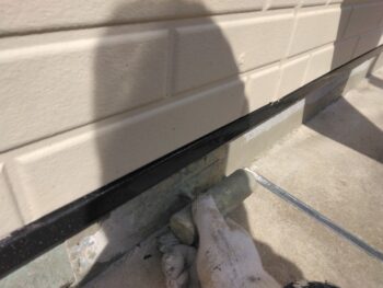 東金市のアパート塗装　職人による作業報告　～基礎下地補修～　